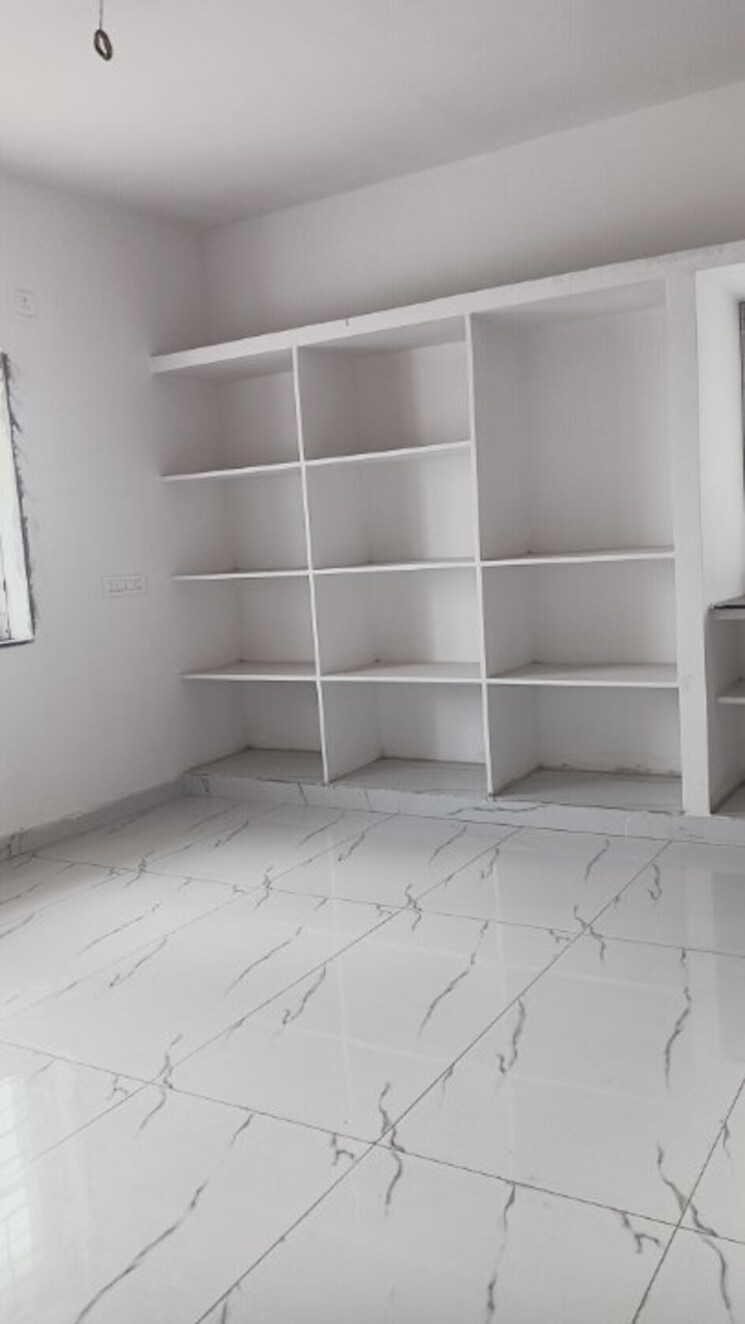 Room, gajularamaram 3 Bedroom 1500 Sq.Ft. Apartment In Gajularamaram Hyderabad 8607075