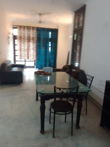 Gym in 2 BHK Builder Floor at Old Rajinder Nagar – for Rent
