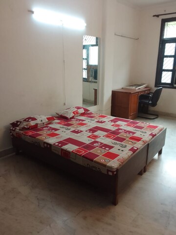 Bedroom in 2 BHK Builder Floor at Old Rajinder Nagar – for Rent