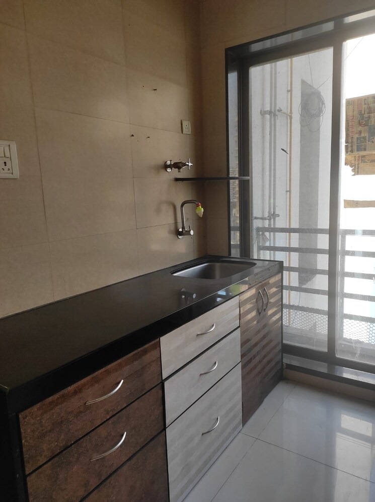 Kitchen, ishwar-ecstasy 3 Bedroom 1850 Sq.Ft. Apartment In Nerul Navi Mumbai 8629483