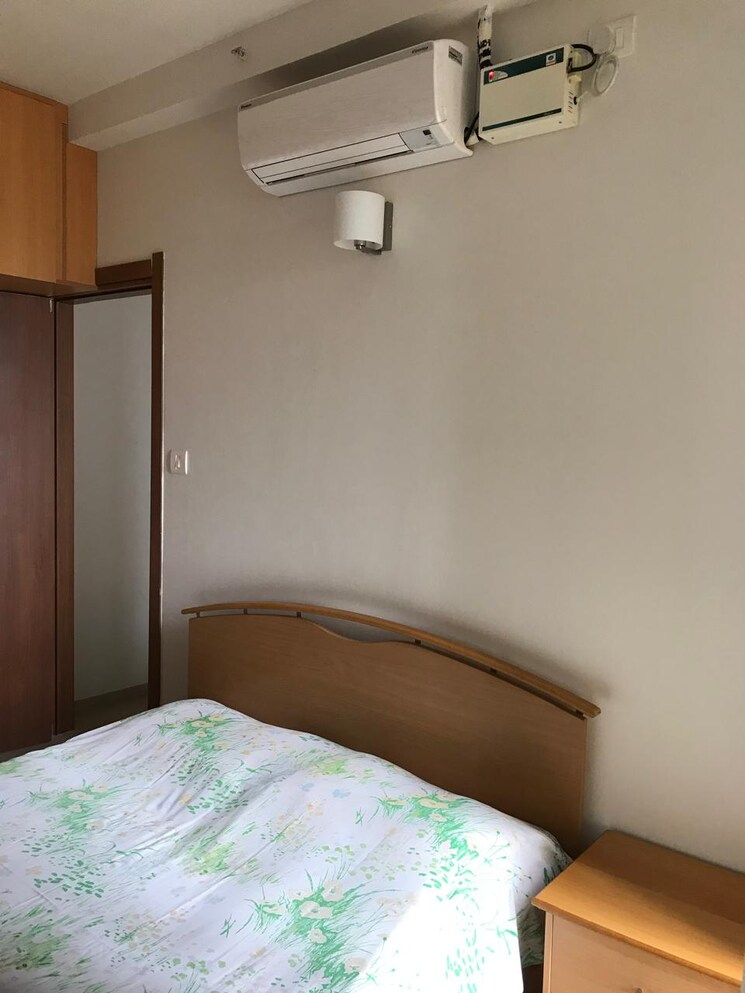 Room, bhartiya-nikoo-homes-phase-2 1.5 Bedroom 925 Sq.Ft. Apartment In Thanisandra Main Road Bangalore 8629493