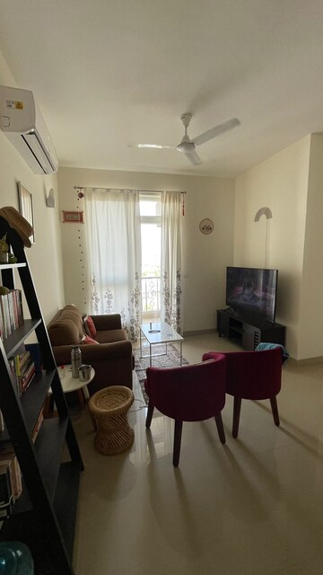 Master Bedroom in 2 BHK Apartment at Emaar Emerald Estate, Sector 65 – for Rent