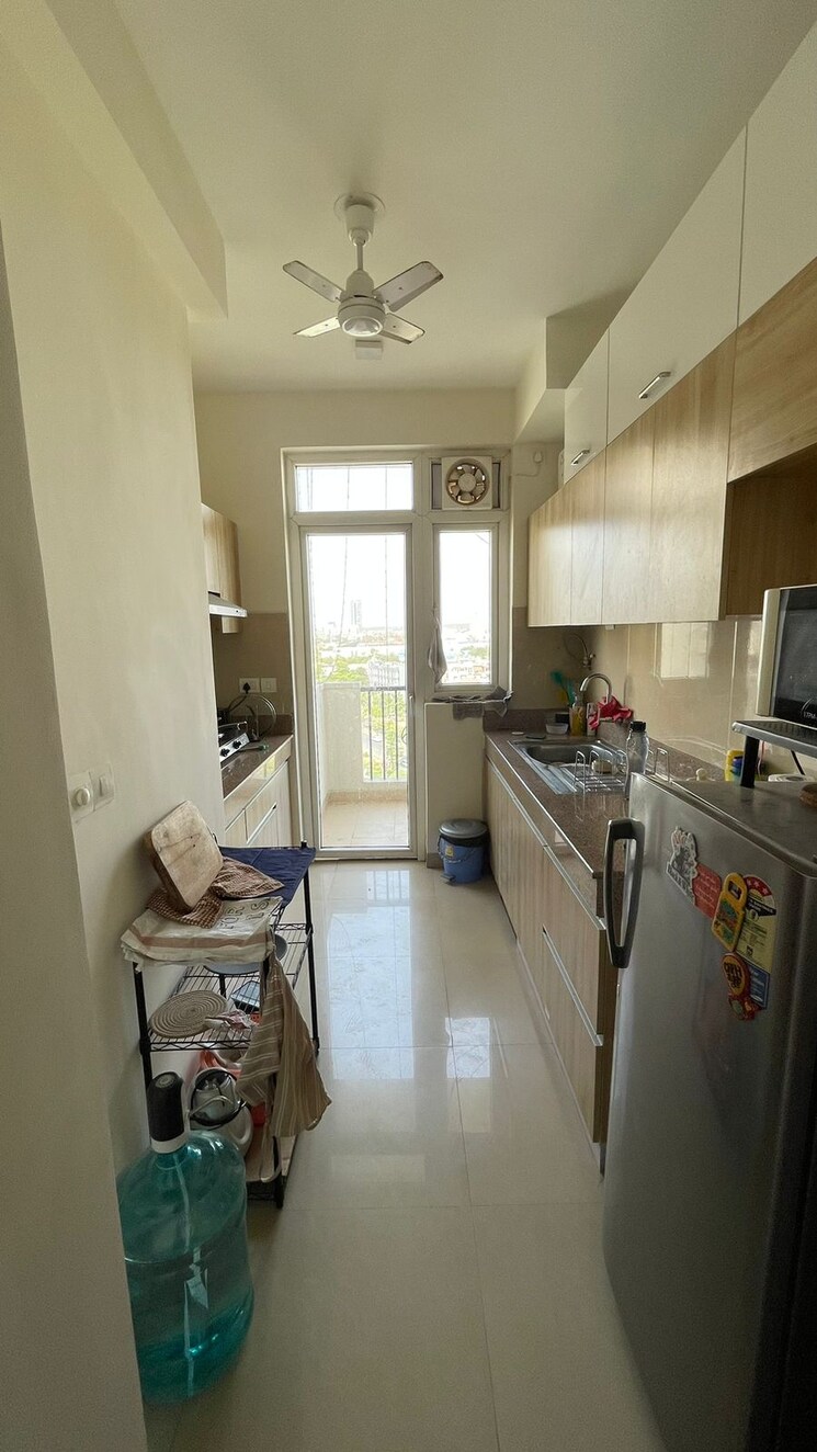 Kitchen, emaar-emerald-estate 2 Bedroom 1020 Sq.Ft. Apartment In Sector 65 Gurgaon 8629505