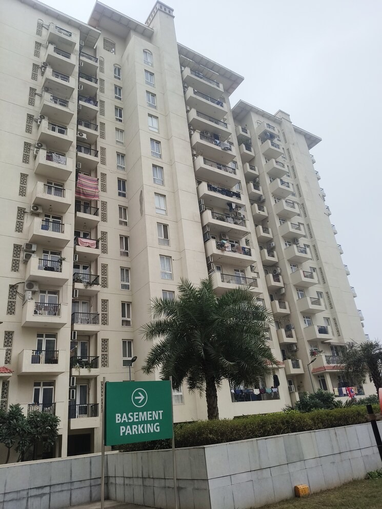 Exterior View, emaar-emerald-estate 2 Bedroom 1020 Sq.Ft. Apartment In Sector 65 Gurgaon 8629505