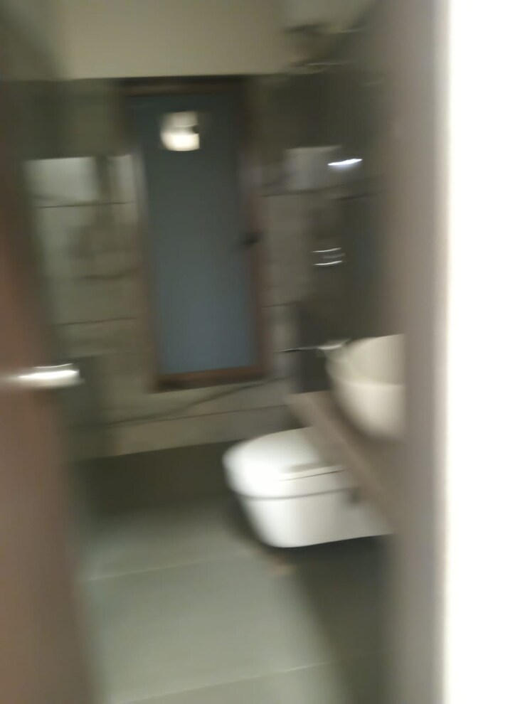 Bathroom, harmony-chs-goregaon-east 3 Bedroom 900 Sq.Ft. Apartment In Goregaon East Mumbai 8629557