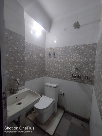 Bathroom in 1 BHK Builder Floor at Dwarka Mor – for Rent