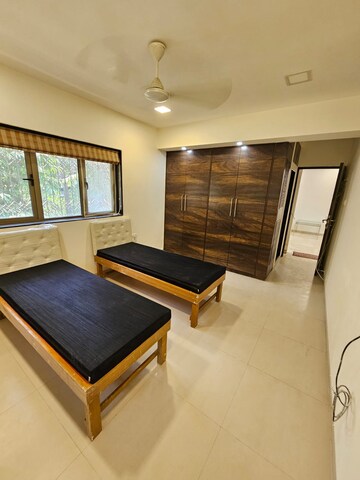 1 BHK Apartment For Rent in Andheri West
