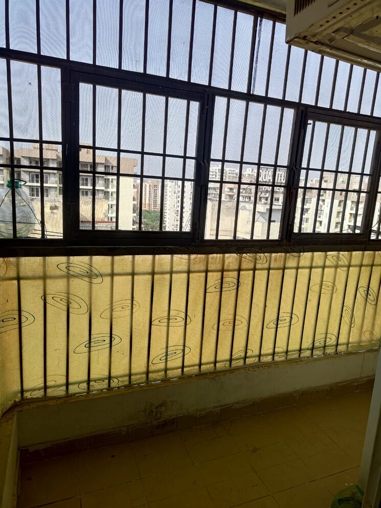 Balcony, grah-avas-green-view-heights 2 Bedroom 950 Sq.Ft. Apartment In Raj Nagar Extension Ghaziabad 8629655