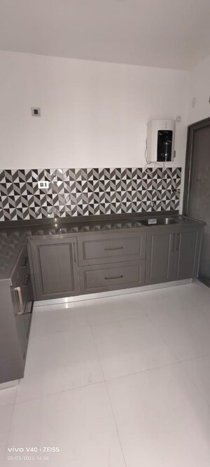 Furnished Amenities in 2 BHK Apartment at Lunkad Zodiac, Viman Nagar – for Sale