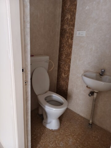 Bathroom in 2 BHK Apartment at Halasuru – for Rent