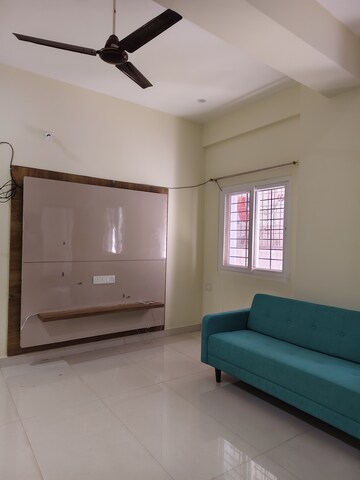 1 BHK Apartment For Rent in Halasuru