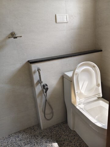 Bathroom in 1 BHK Apartment at Halasuru – for Rent