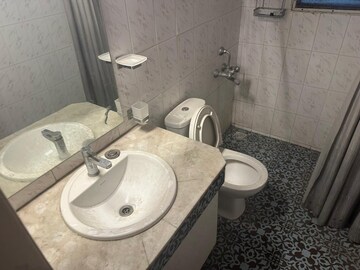 Bathroom in 3 BHK Apartment at Prestige Elgin, Richmond Town – for Rent
