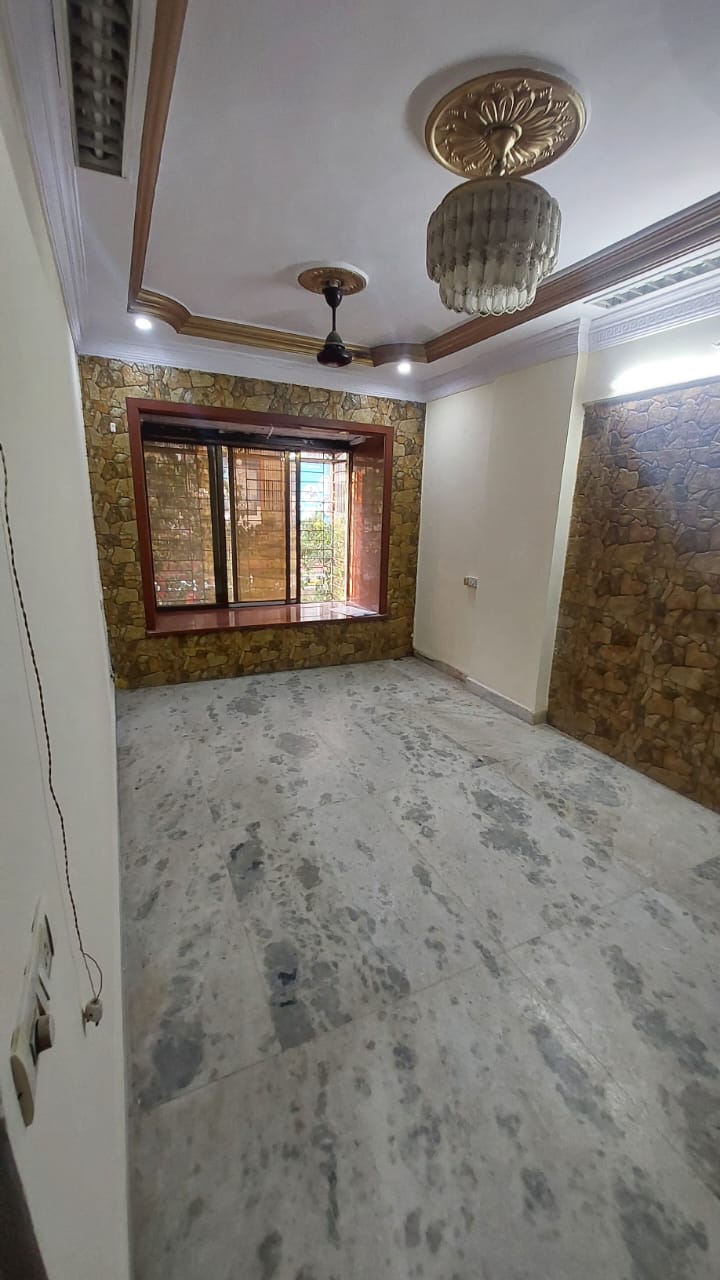 2 BHK + Servant Room 750 Sq.Ft. Apartment in Charkop Kesar CHS