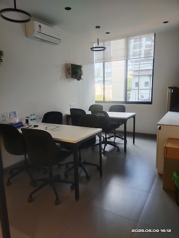 Team Area in  Office Space at Commerce center Andheri, Andheri West – for Rent