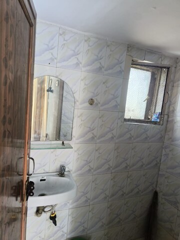 Master Bedroom in 1 RK Independent House at RWA Apartments Sector 27, Sector 27 – for Rent