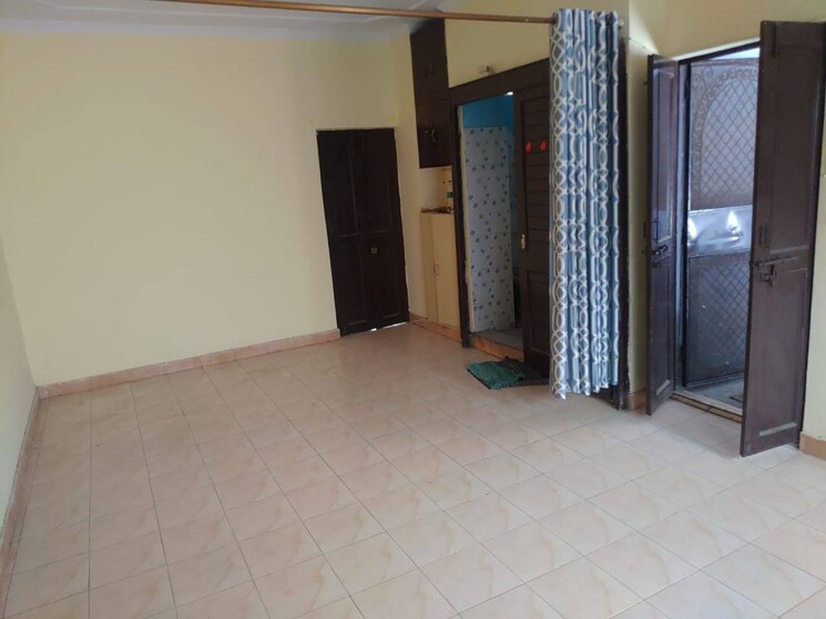 Bedroom, rwa-apartments-sector-26 1 RK 450 Sq.Ft. Independent House In Sector 26 Noida 8629776