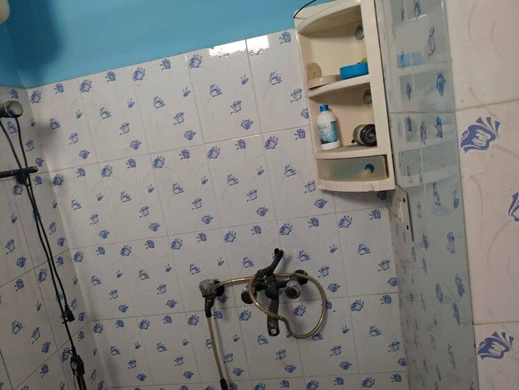 Bathroom, rwa-apartments-sector-26 1 RK 450 Sq.Ft. Independent House In Sector 26 Noida 8629776