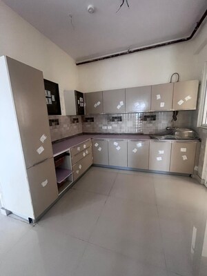 Kitchen in 3.5 BHK Apartment at Amrapali Golf Homes, Sector 4 Greater Noida – for Sale