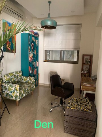 Living Room in 4 BHK Villa at Unitech Nirvana Country Aspen Greens, Sector 50 – for Sale