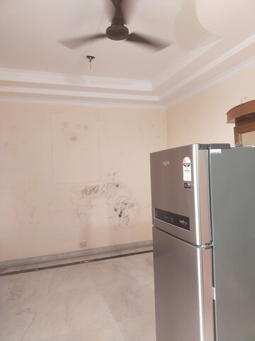 1.5 BHK Builder Floor For Rent in RWA Apartments Sector 12, Sector 12