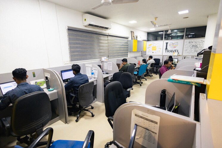 Team Area, pallimukku Commercial Office Space 1000 Sq.Ft. In Pallimukku Kochi 8629859