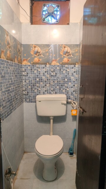 Bathroom in 2 BHK Independent House at Indira Nagar – for Rent