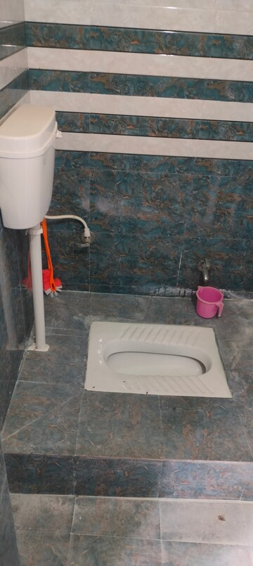 Bathroom in 1.5 BHK Independent House at Indira Nagar – for Rent