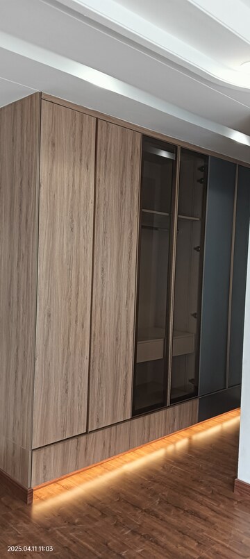 Room in 3 BHK Apartment at Panchkula Urban Estate – for Sale