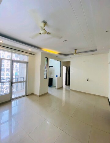 Room in 2 BHK Apartment at Prateek Wisteria, Sector 77 – for Sale