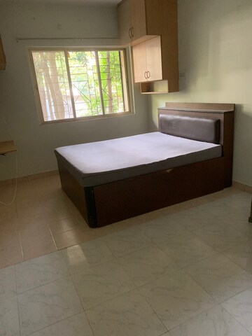 Bedroom in 2 BHK Apartment at Maruti Complex, Aundh – for Rent
