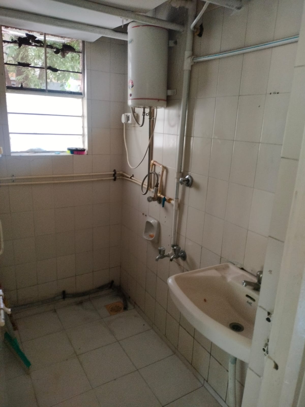 2 BHK + Study Room Apartment For Rent in Kumar Point