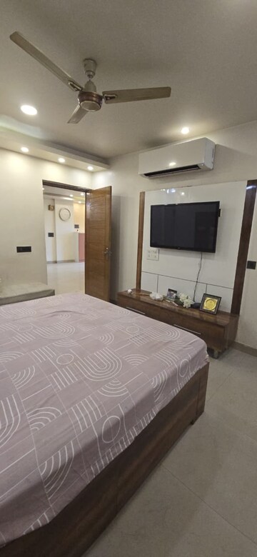 Bedroom in 3 BHK Apartment at RPS Savana, Sector 88 – for Rent