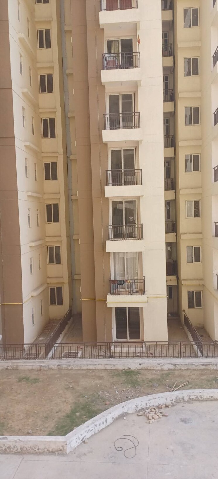 undefined, amrapali-golf-homes 2 Bedroom 1100 Sq.Ft. Apartment In Sector 4 Greater Noida Greater Noida 8630052