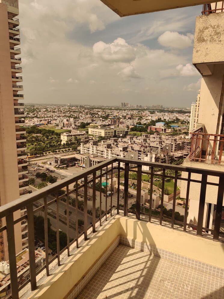 Exterior View, amrapali-golf-homes 2 Bedroom 835 Sq.Ft. Apartment In Sector 4 Greater Noida Greater Noida 8630057