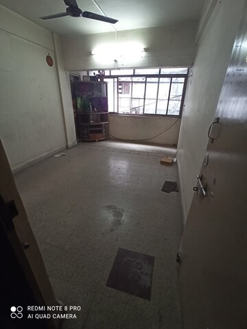 Room in 1 RK Apartment at Mahatma Society – for Rent