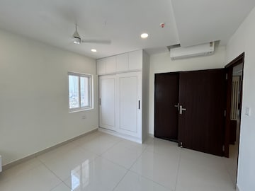 Room in 3 BHK Apartment at ASBL Spire, Kokapet – for Rent