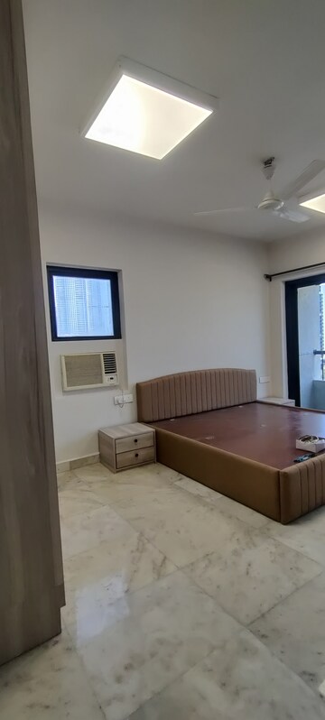 Bedroom in 2 BHK Apartment at Venus Apartments Worli, Worli – for Rent