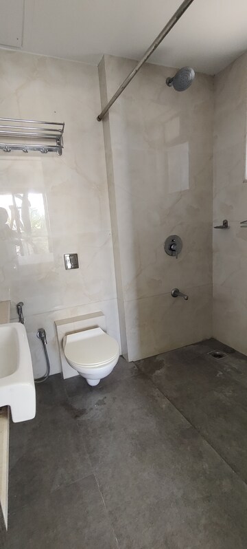 Bathroom in 2 BHK Apartment at Venus Apartments Worli, Worli – for Rent