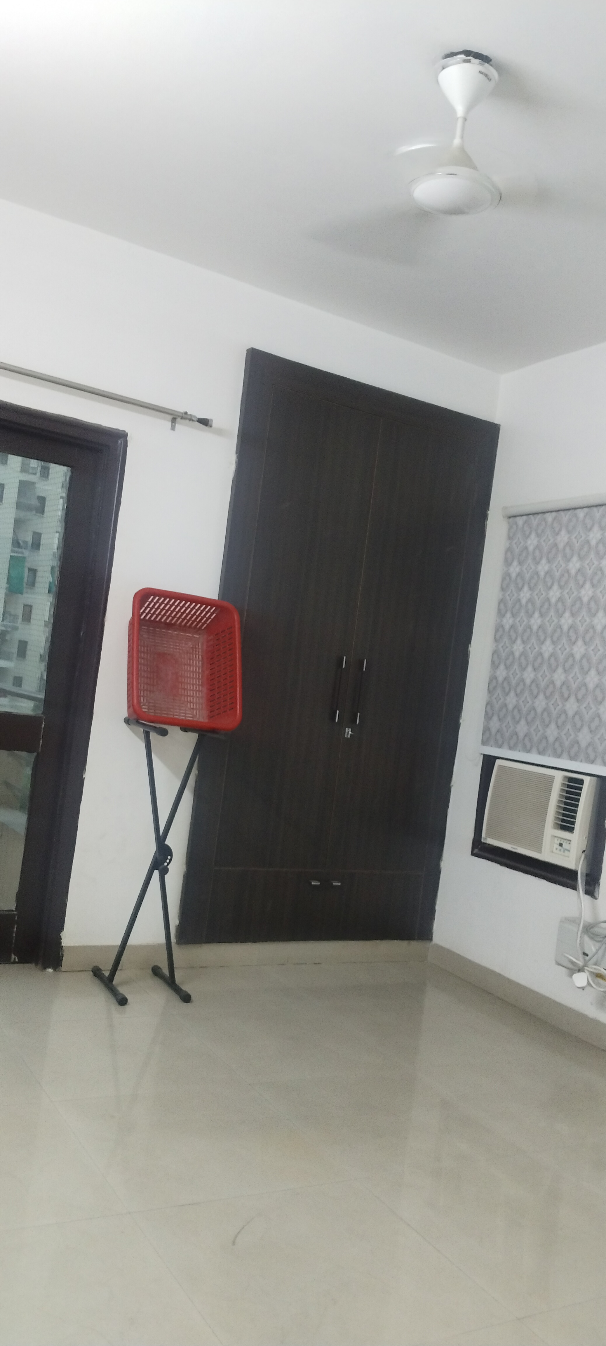 2 BHK Apartment For Rent in RPS Savana