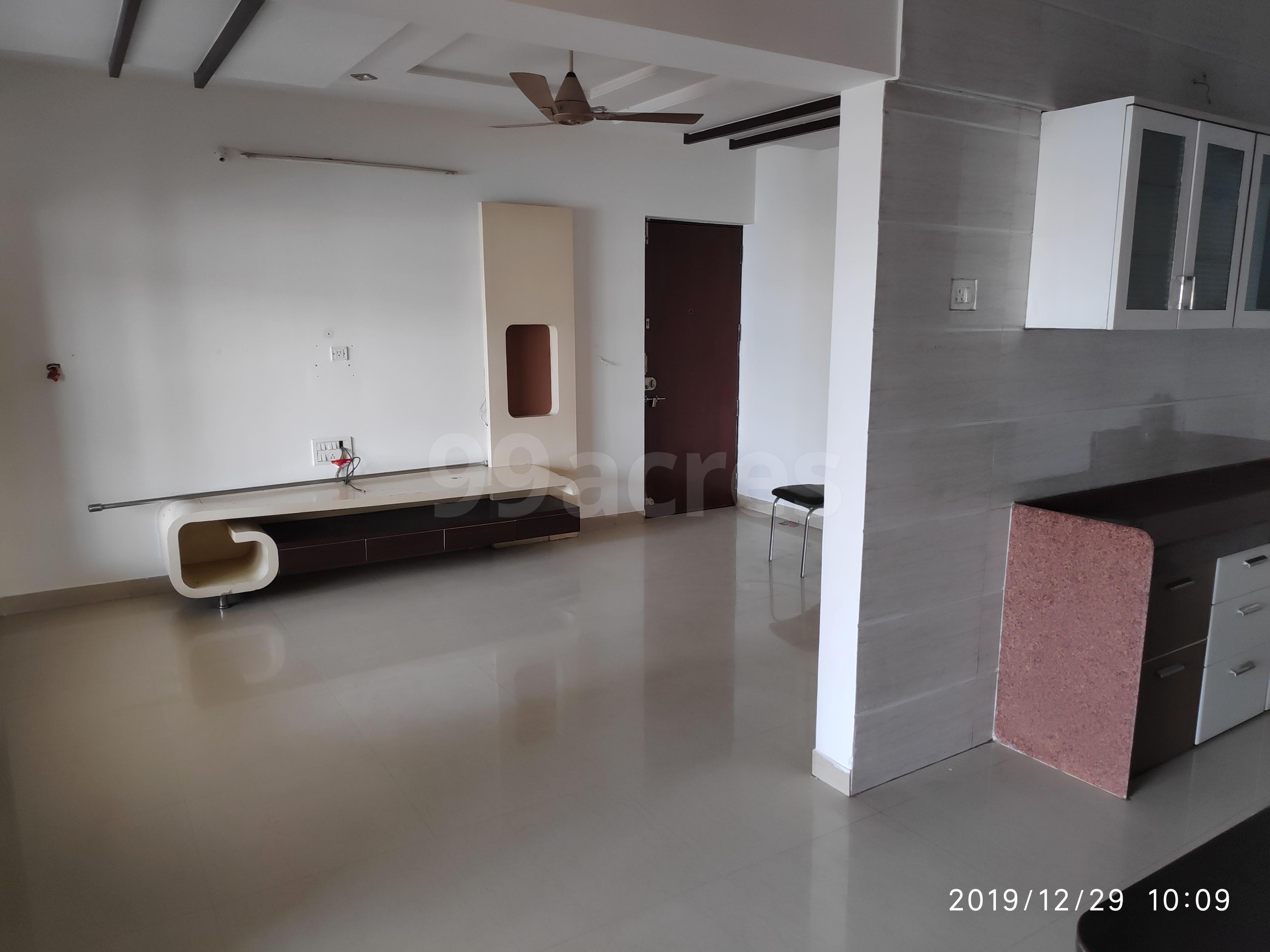 2 BHK Apartment For Rent in Kumar Parisar