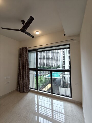 Room in 1 BHK Apartment at Lodha Crown Quality Homes, Majiwada – for Rent