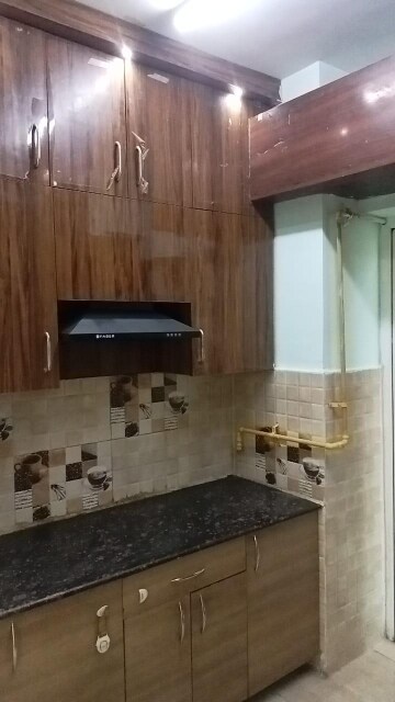 Kitchen in 3 BHK Apartment at Gaur City 2 - 14th Avenue, Sector 16c Greater Noida – for Rent