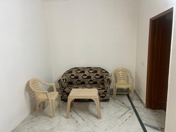Living Room in 2 BHK Apartment at SAS Tower, Sector 38 – for Rent