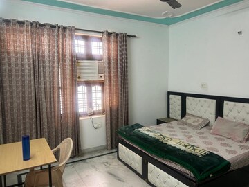 Living Room in 2 BHK Apartment at SAS Tower, Sector 38 – for Rent