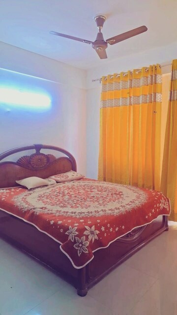Bedroom in 2 BHK Apartment at Suncity Avenue 76, Sector 76 – for Rent