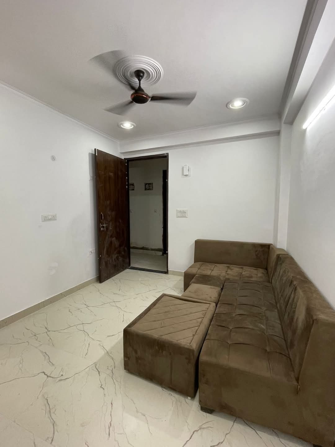 1 BHK Builder Floor For Rent in Bulider Floor 