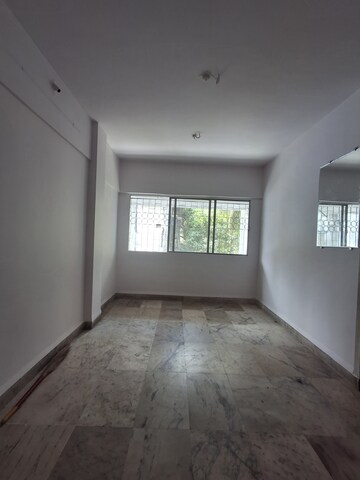 1 RK Apartment For Rent in Paras B Apartment, Kandivali East