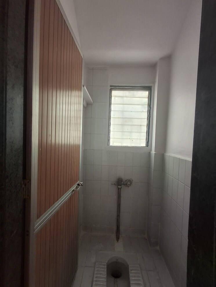 undefined, paras-b-apartment 1 RK 270 Sq.Ft. Apartment In Kandivali East Mumbai 8630443