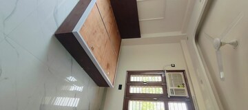 Furnished Amenities in 1 BHK Apartment at Saurabh Niwas, Sector 40 – for Rent